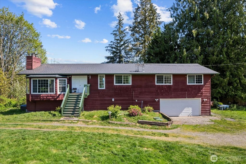 Photo of 13409 27th Street SE, Snohomish, WA 98290 (MLS # 2434083)
