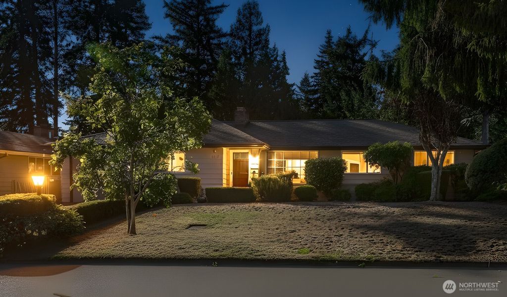 Photo of 18555 Burke Avenue N, Shoreline, WA 98133 (MLS # 2445925)