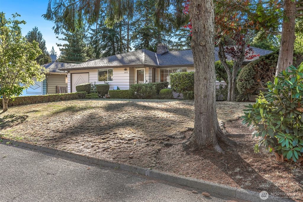 Photo of 18555 Burke Avenue N, Shoreline, WA 98133 (MLS # 2445925)