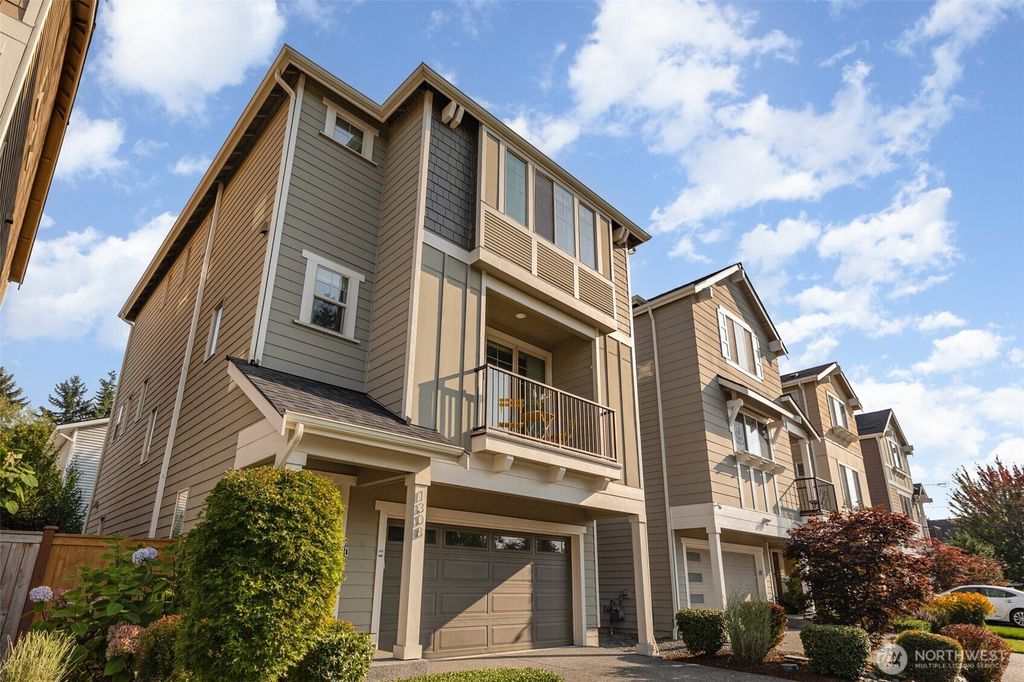 Photo of 1308 141st Place SW, Lynnwood, WA 98087 (MLS # 2425436)