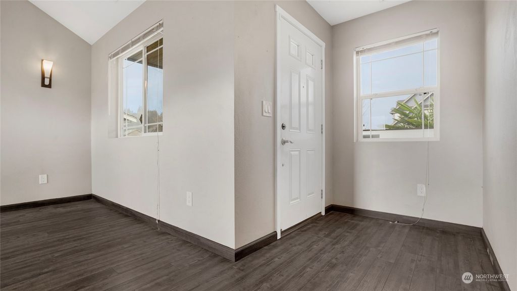 Photo of 241 6th Avenue SW, Pacific, WA 98047 (MLS # 2315881)