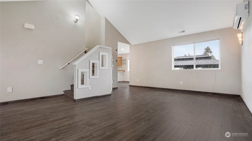 Photo of 241 6th Avenue SW, Pacific, WA 98047 (MLS # 2315881)