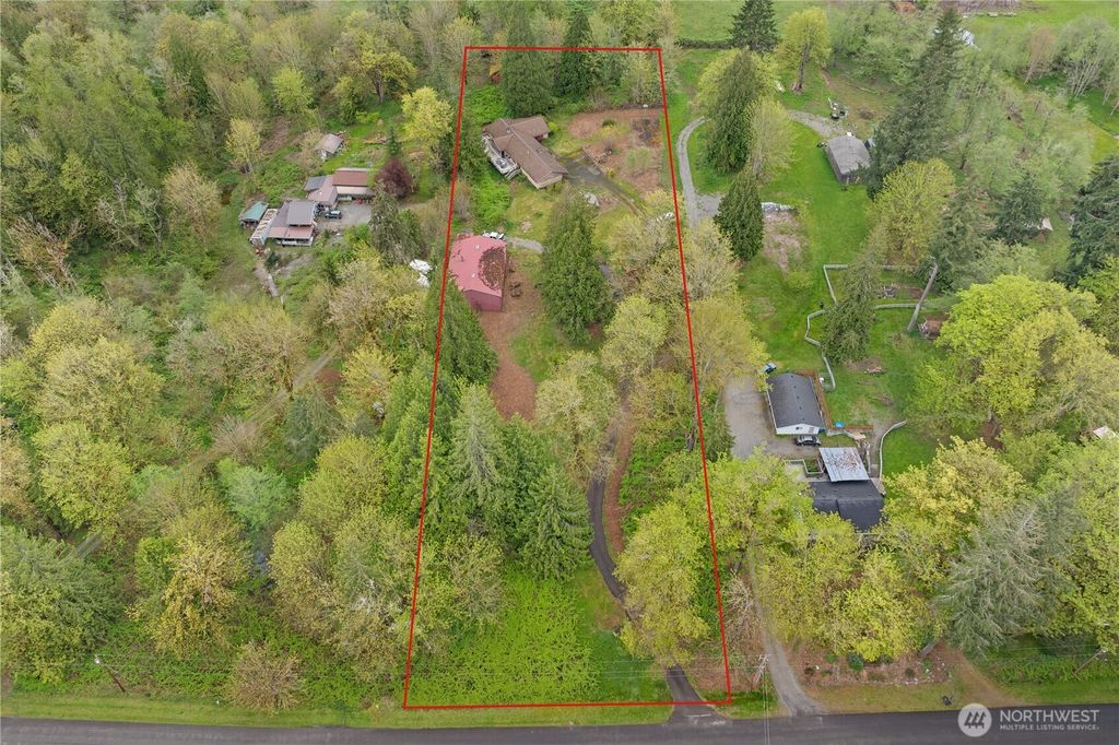 Photo of 15324 SE 344th St St, Auburn, WA 98092 (MLS # 2434639)