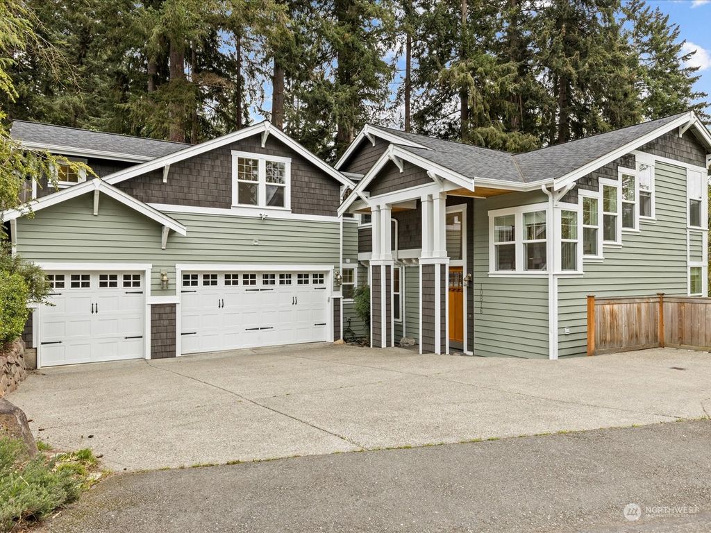 Photo of 10816 103rd Avenue NE, Kirkland, WA 98033 (MLS # 2061840)