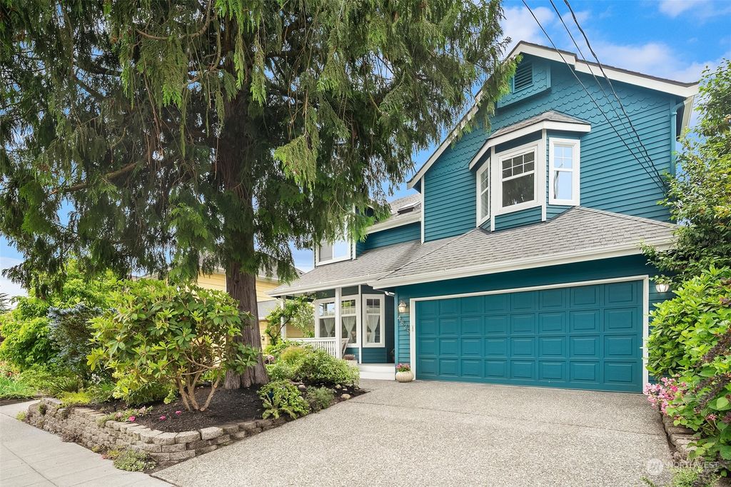 Photo of 4825 36th Avenue NE, Seattle, WA 98105 (MLS # 2071621)