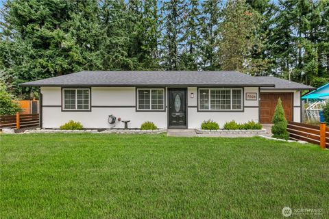 Photo of 7506 50th Avenue Ave SE, Olympia, WA 98513 (MLS # 2432003)