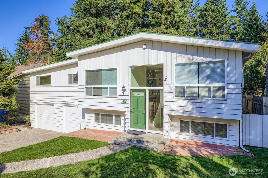 Photo of 16110 Evanston Ave N Ave, Shoreline, WA 98133 (MLS # 2424074)