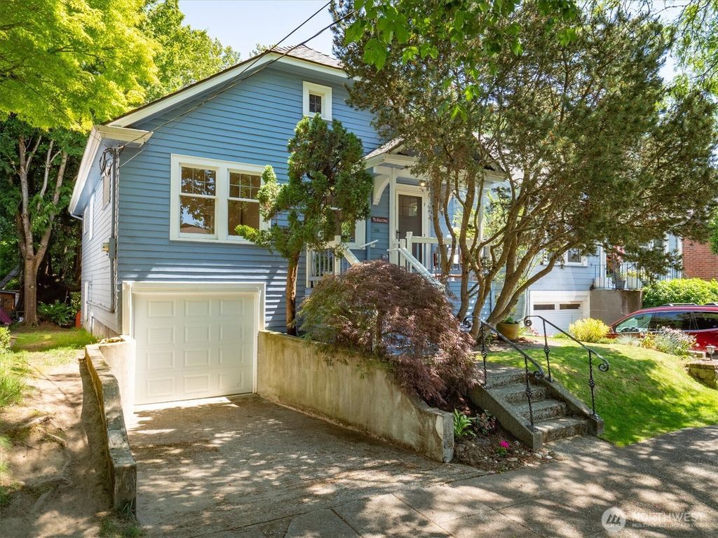Photo of 4828 38th Avenue NE, Seattle, WA 98105 (MLS # 2384205)