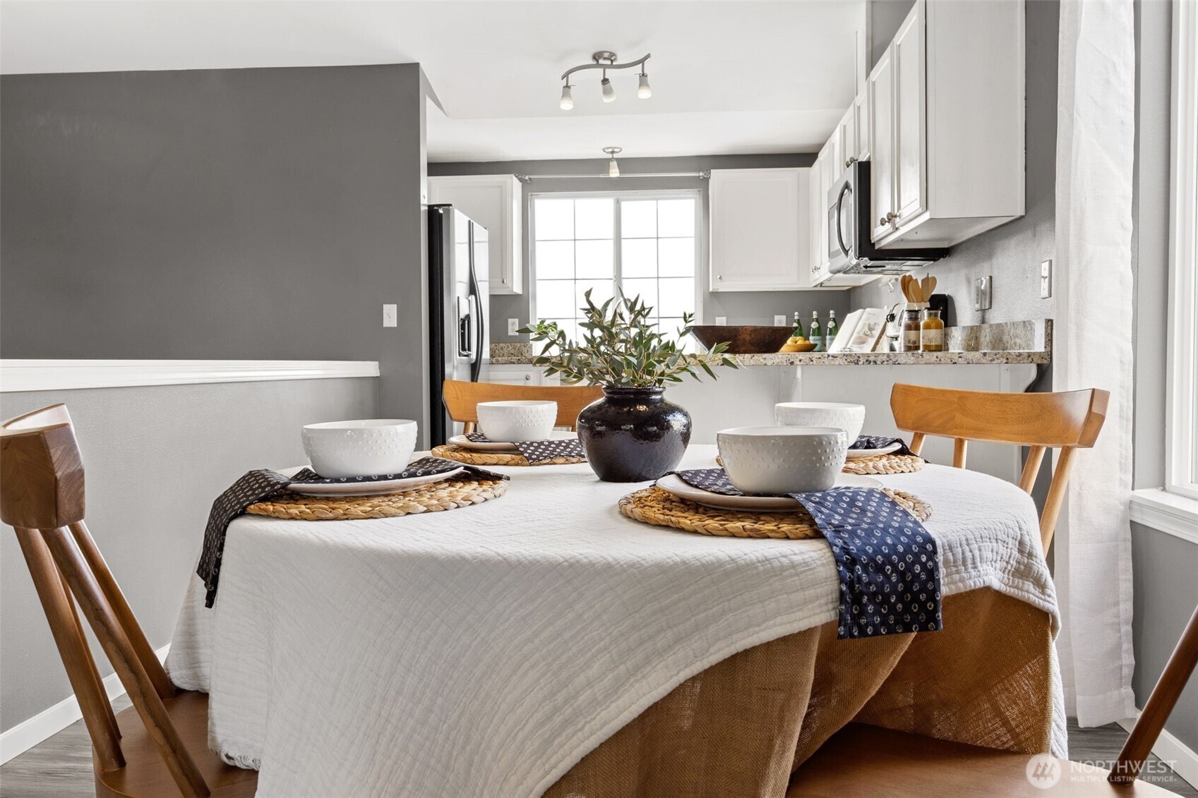 9404 McKinley Avenue E