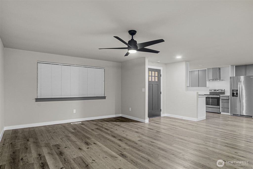 Photo of 9040 S Sheridan Avenue, Tacoma, WA 98444 (MLS # 2442724)