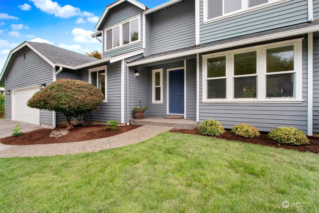 Photo of 4826 242nd Avenue SE, Sammamish, WA 98029 (MLS # 2161921)