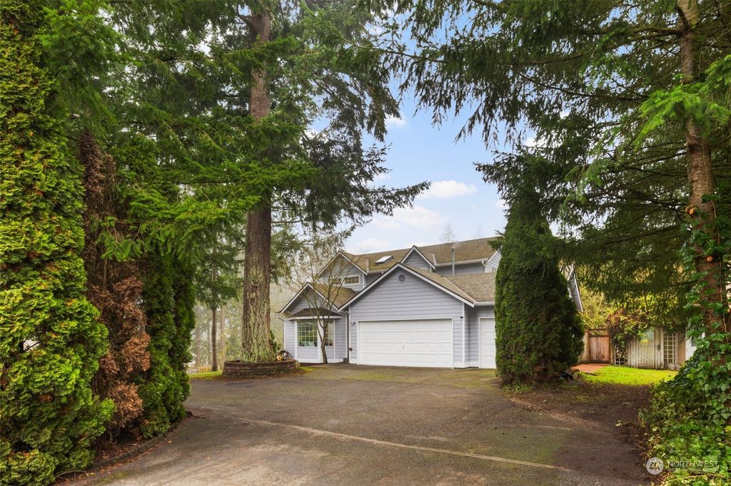 Photo of 2023 228th Avenue SE, Sammamish, WA 98075 (MLS # 2323383)