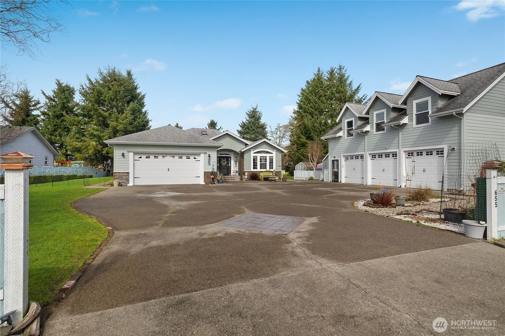 Photo of 655 Skamokawa Court SE, Ocean Shores, WA 98569 (MLS # 2495865)