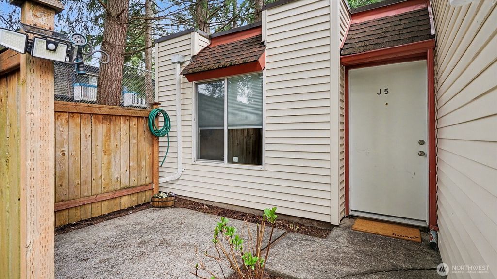 Photo of 14600 SE 176th Street #J5, Renton, WA 98058 (MLS # 2500766)