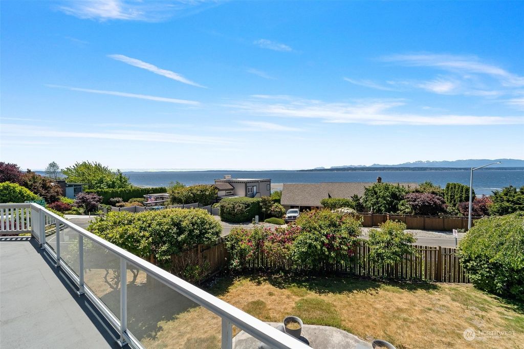 Photo of 2636 NW 202nd Place, Shoreline, WA 98177 (MLS # 2077169)