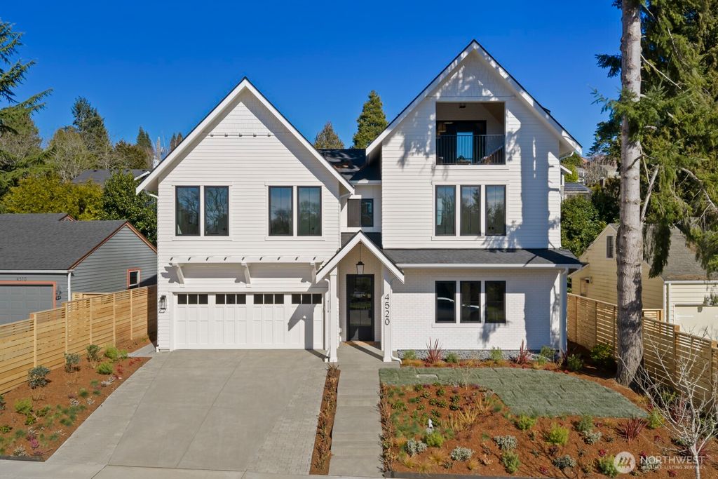 Photo of 4520 NE Tulane Place, Seattle, WA 98105 (MLS # 2516799)