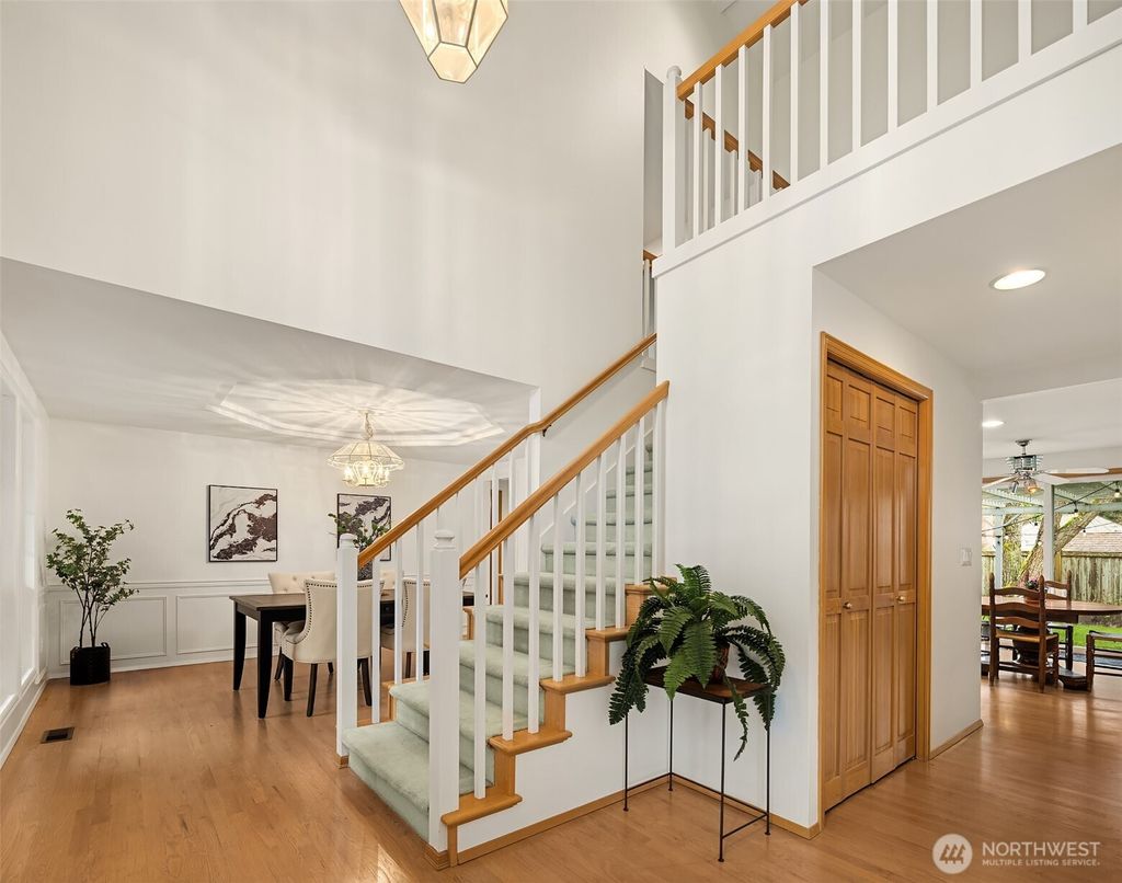 Photo of 2122 221st Place NE, Sammamish, WA 98074 (MLS # 2497465)