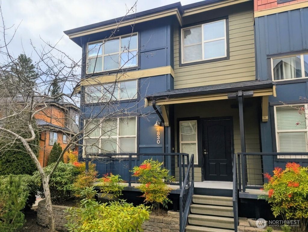 Photo of 4830 Pointes Drive, Mukilteo, WA 98275 (MLS # 2477647)