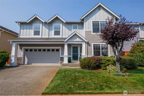 Photo of 277 Edmonds Avenue SE, Renton, WA 98056 (MLS # 2565164)