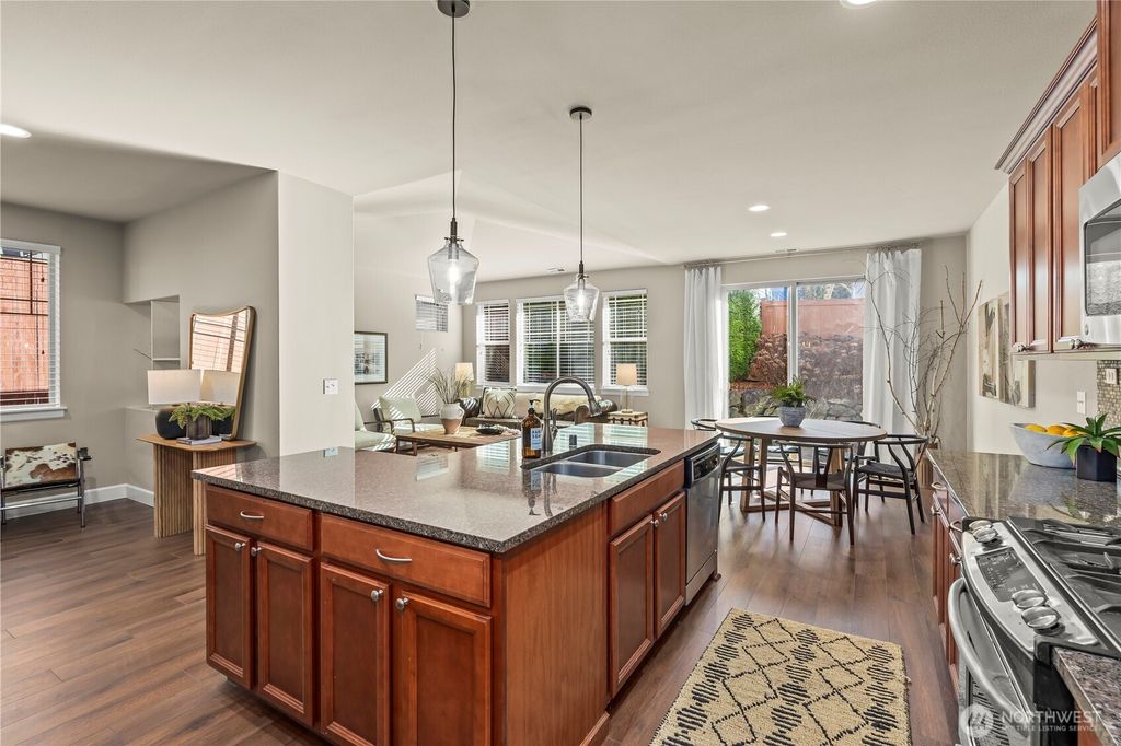 Photo of 1532 145th Place SW #A, Lynnwood, WA 98087 (MLS # 2484297)