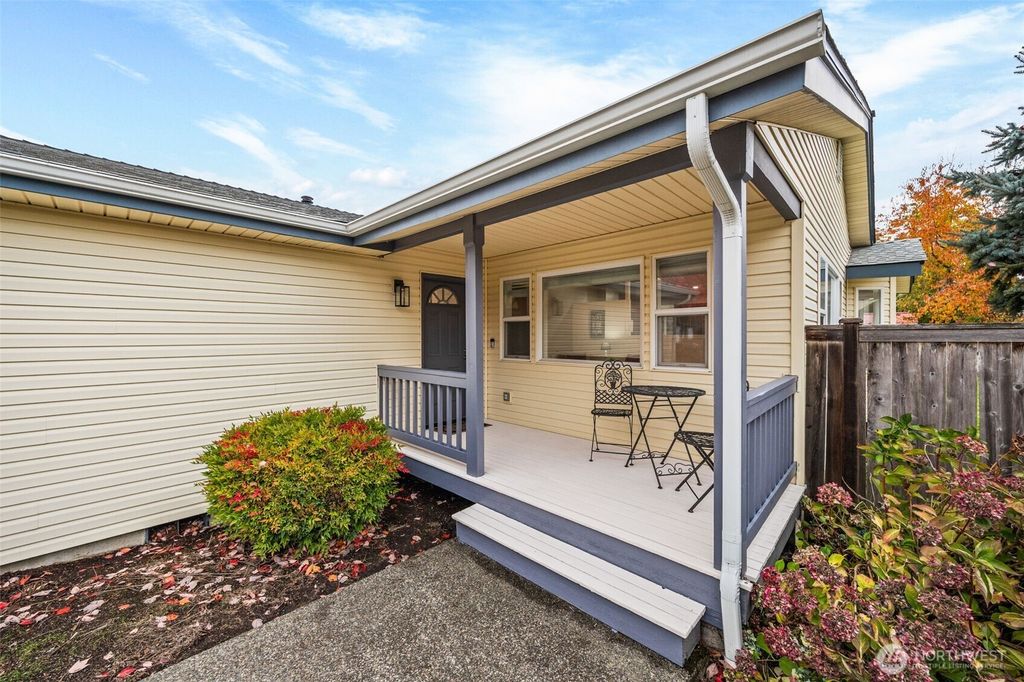 Photo of 731 3rd Avenue SE, Pacific, WA 98047 (MLS # 2452414)