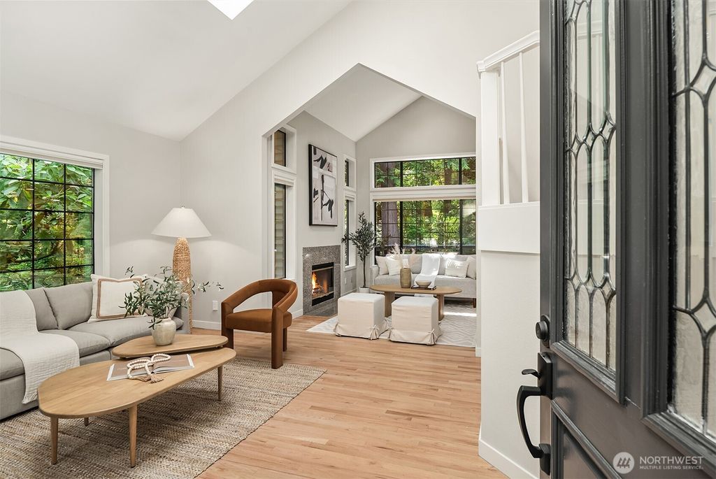 Photo of 8901 42nd Avenue NE, Seattle, WA 98115 (MLS # 2386040)