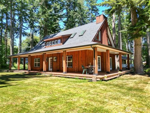 Photo of 33 G Mukilteo Way, Hat Island, WA 98206 (MLS # 2363494)