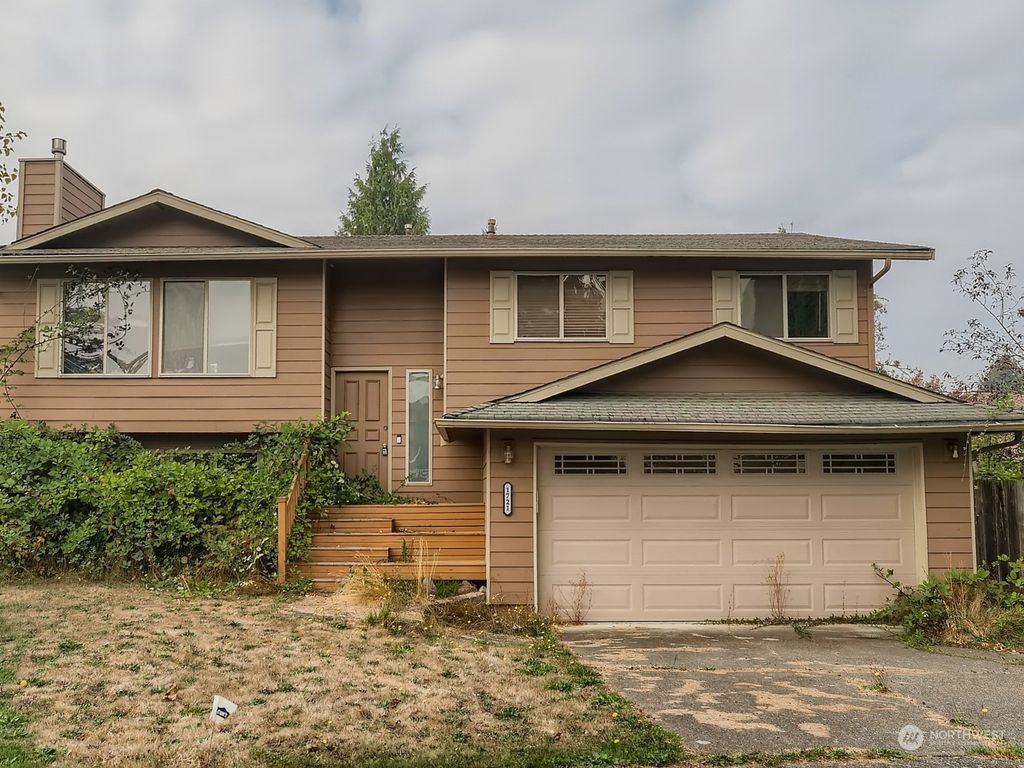 Photo of 1721 Olympia Avenue SE, Renton, WA 98058 (MLS # 2010746)