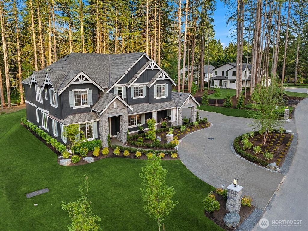 Photo of 15402 154th Avenue NE, Woodinville, WA 98072 (MLS # 2387638)