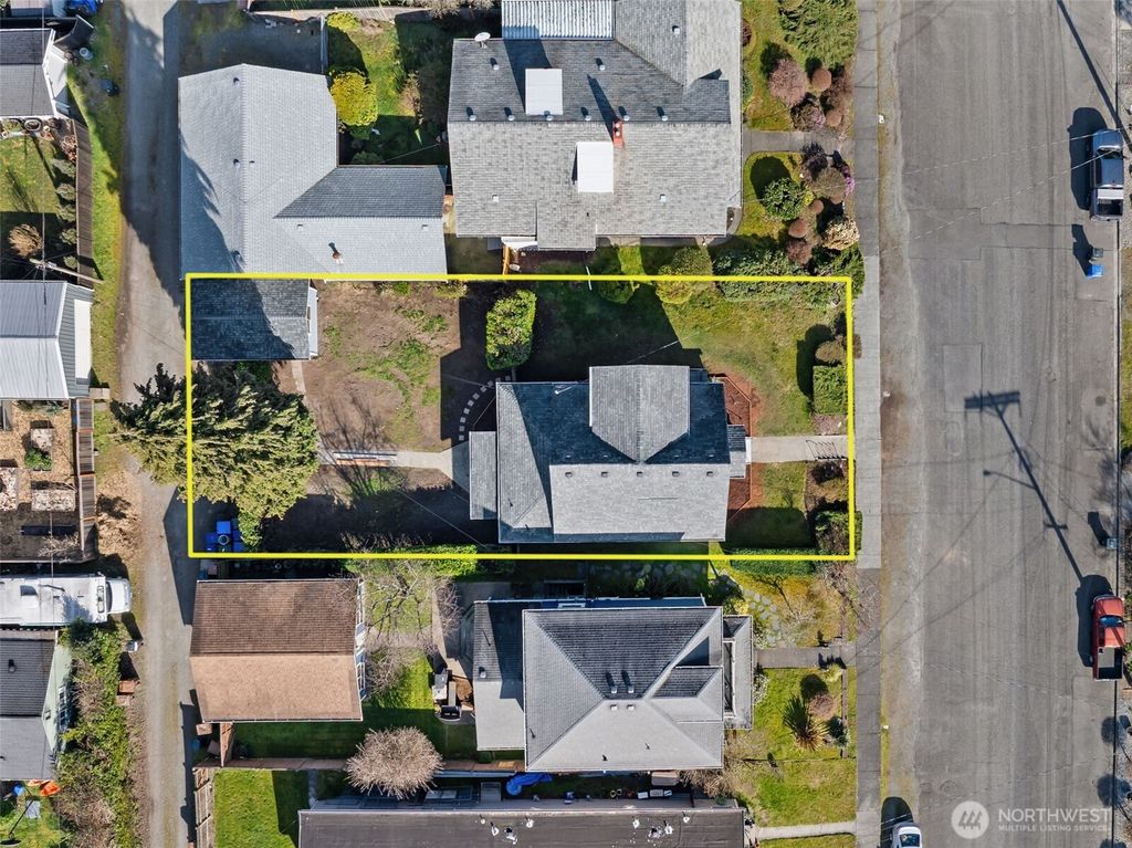 Photo of 4508 N Cheyenne Street, Tacoma, WA 98407 (MLS # 2487644)