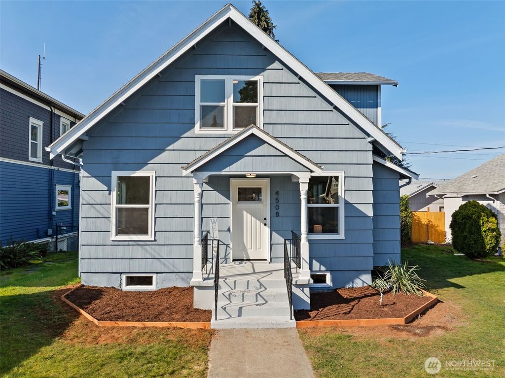 Photo of 4508 N Cheyenne Street, Tacoma, WA 98407 (MLS # 2487644)