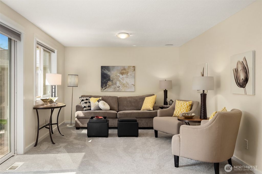 Photo of 11443 SE 87th Street, Newcastle, WA 98056 (MLS # 2428077)