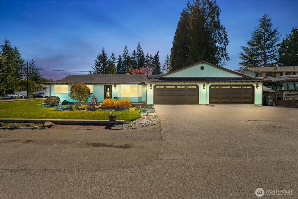 Photo of 3700 110th Place SE, Everett, WA 98208 (MLS # 2443866)