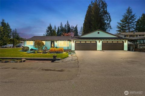 Photo of 3700 110th Place SE, Everett, WA 98208 (MLS # 2443866)
