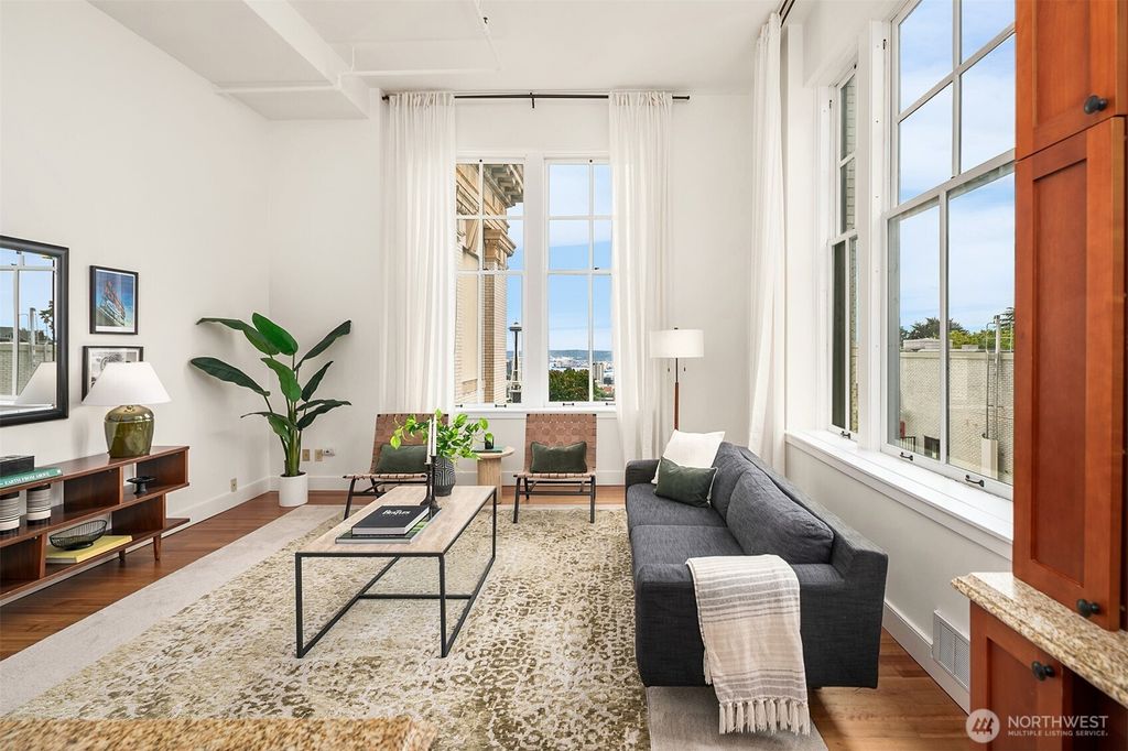 Photo of 201 Galer Street #504, Seattle, WA 98109 (MLS # 2416562)