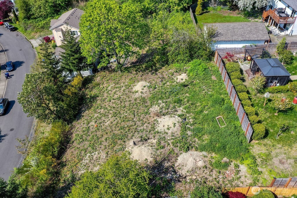 6202 S Sheridan Avenue