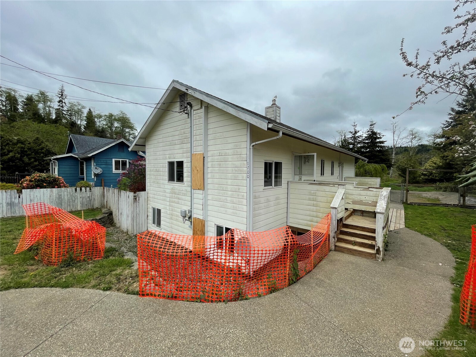 1700 N B Street