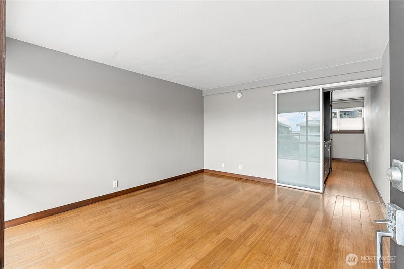 3151 Alki Avenue SW 11