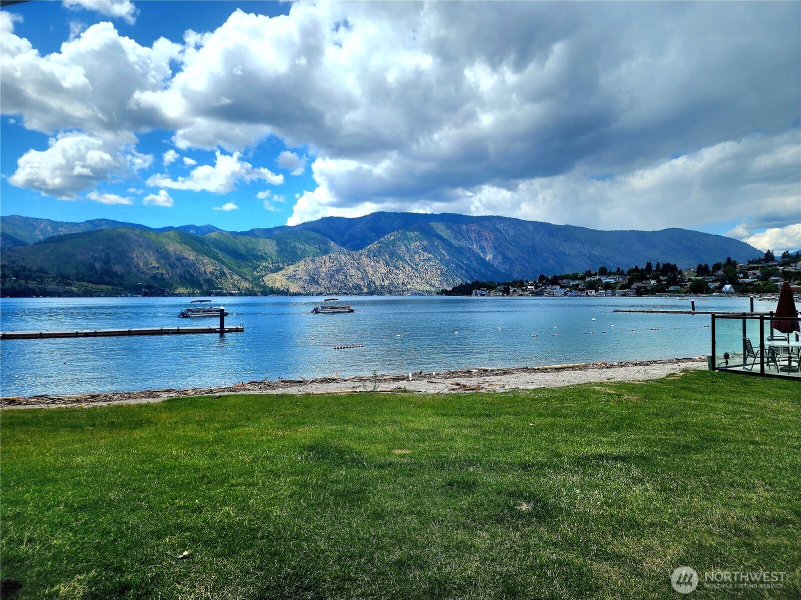 1 Lakeside 713-M
