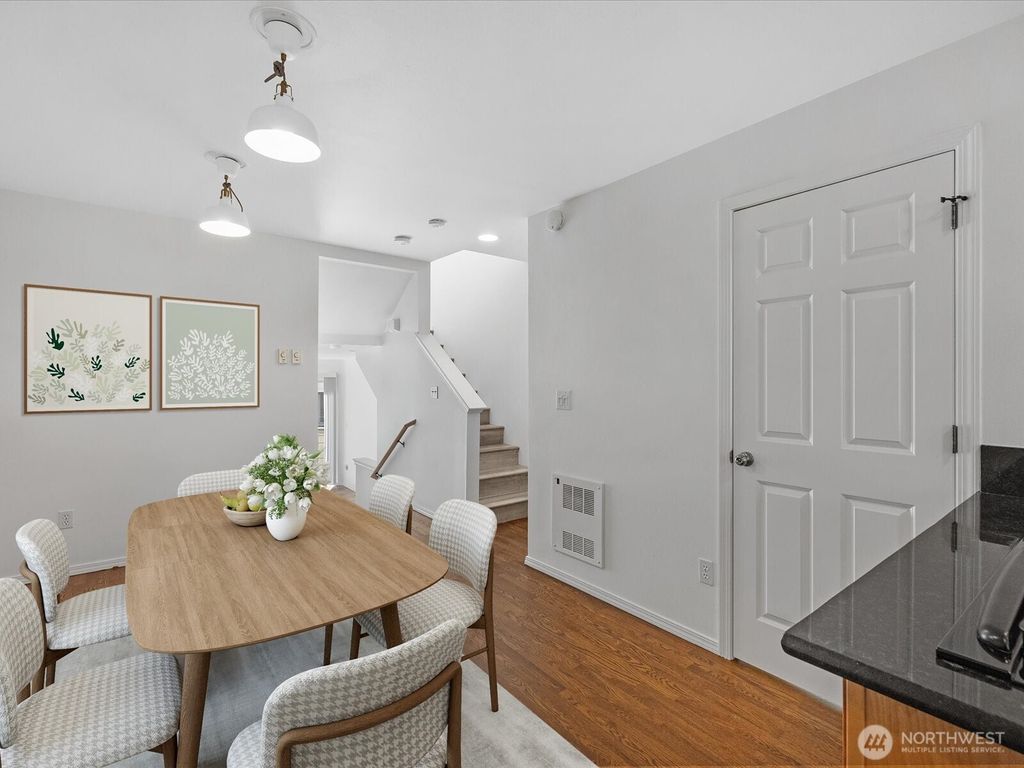 Photo of 13713 Greenwood Avenue N, Seattle, WA 98133 (MLS # 2421591)