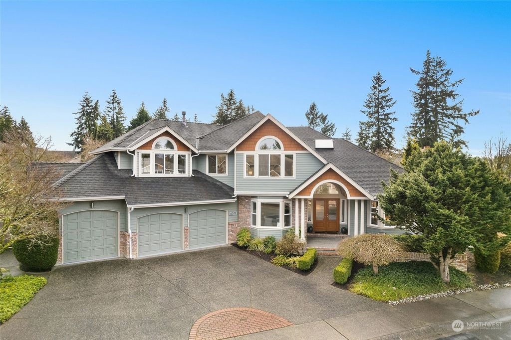 Photo of 6331 NE 194th Street, Kenmore, WA 98028 (MLS # 2036591)