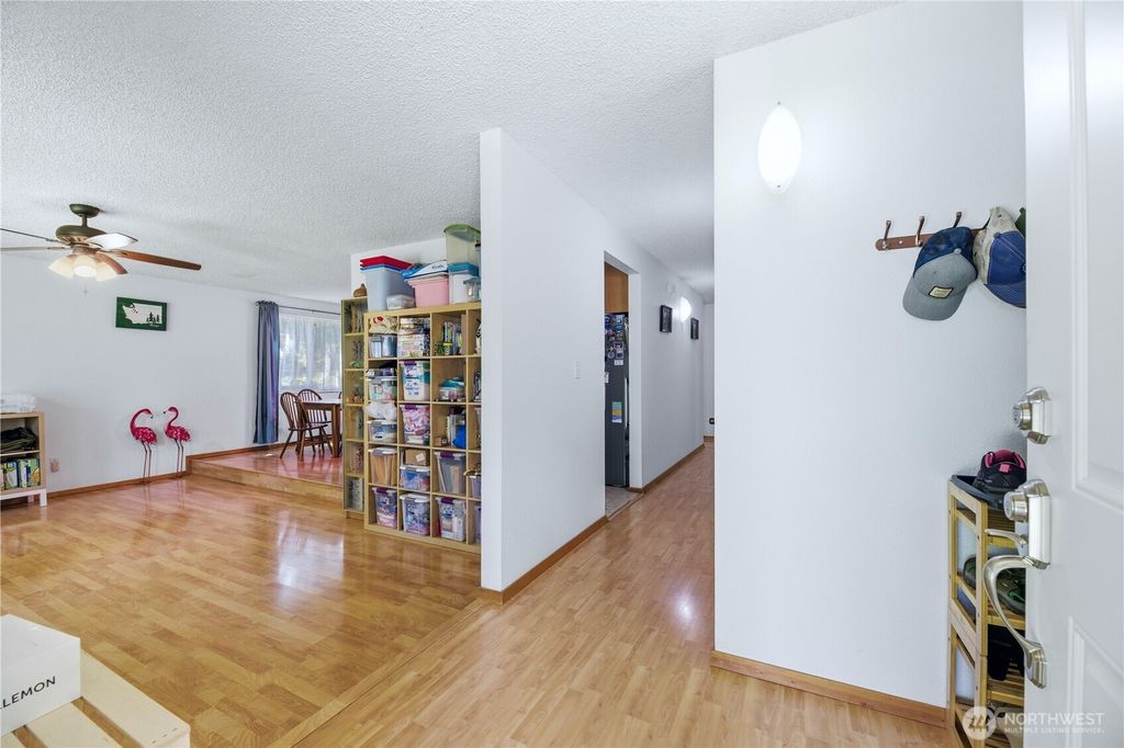 Photo of 5102 162nd Street Ct E, Tacoma, WA 98446 (MLS # 2529583)