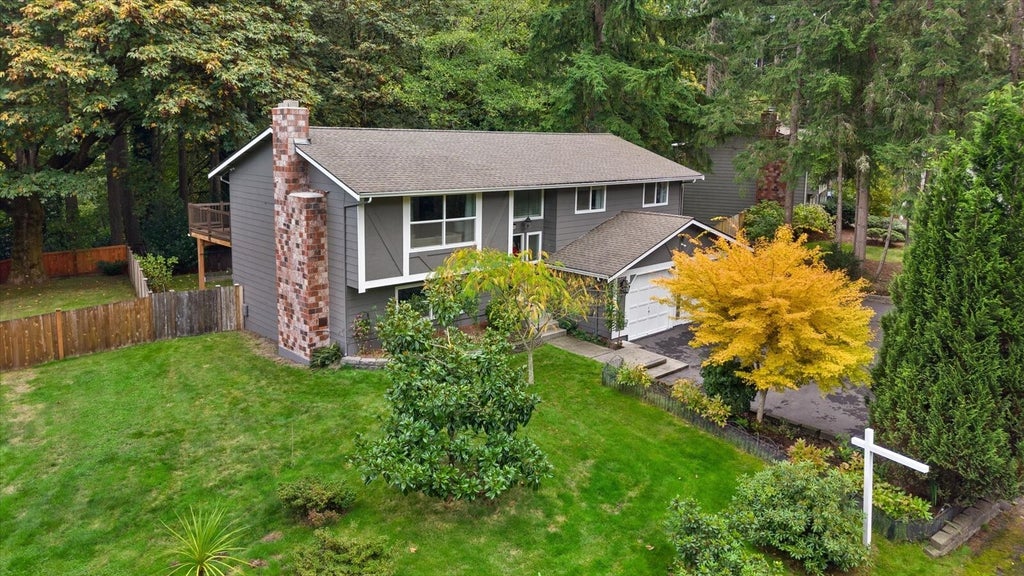 Photo of 15912 174th Avenue NE, Woodinville, WA 98072 (MLS # 2524272)