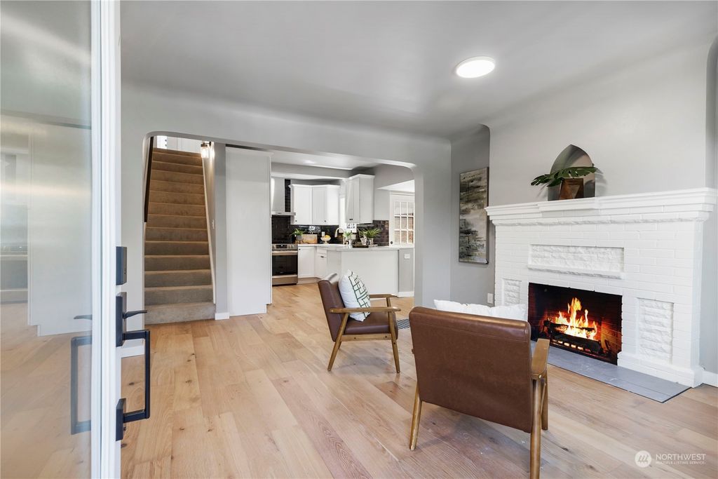 Photo of 3424 14th Avenue S, Seattle, WA 98144 (MLS # 2184139)