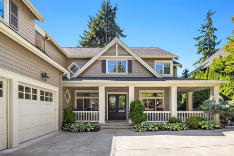 Photo of 805 92nd Avenue NE, Bellevue, WA 98004 (MLS # 2558101)