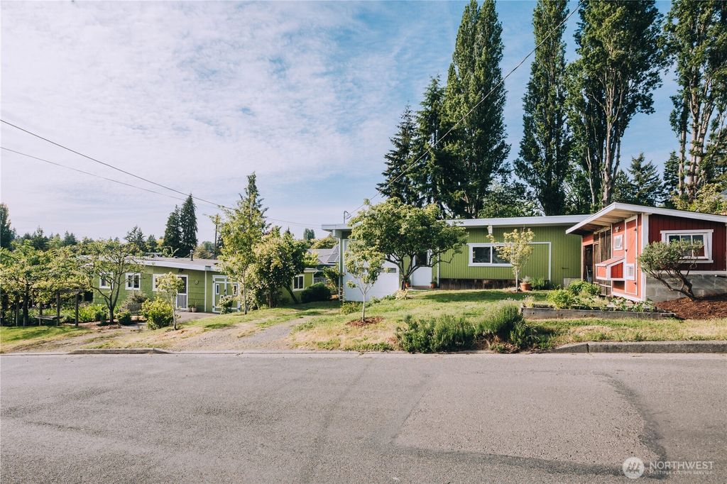 Photo of 9202 3rd Avenue NW, Seattle, WA 98117 (MLS # 2381453)