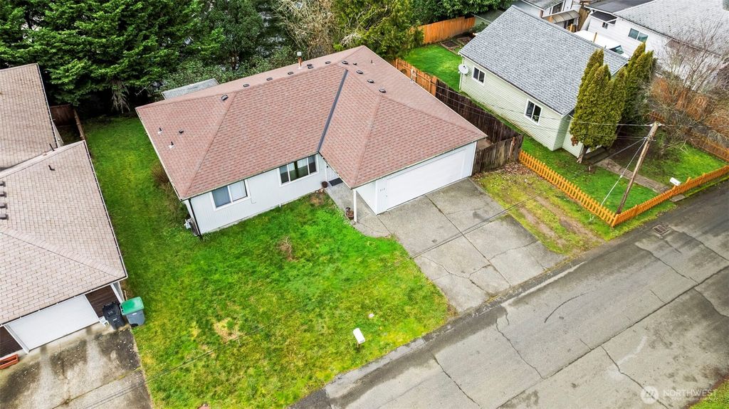 Photo of 213 S Constitution Avenue, Bremerton, WA 98312 (MLS # 2477374)