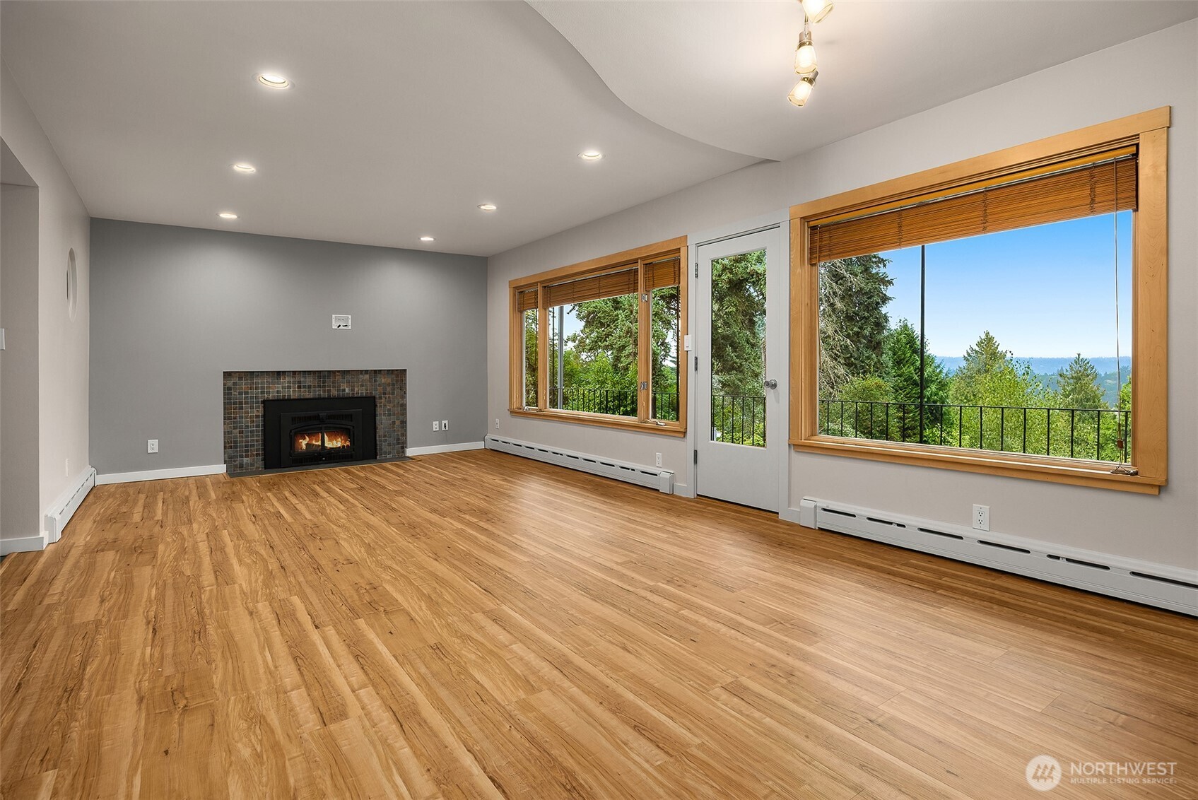 1537 NE 96th Street