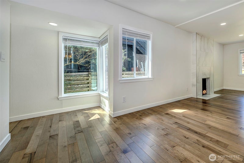 3806 35th Avenue W Unit 1