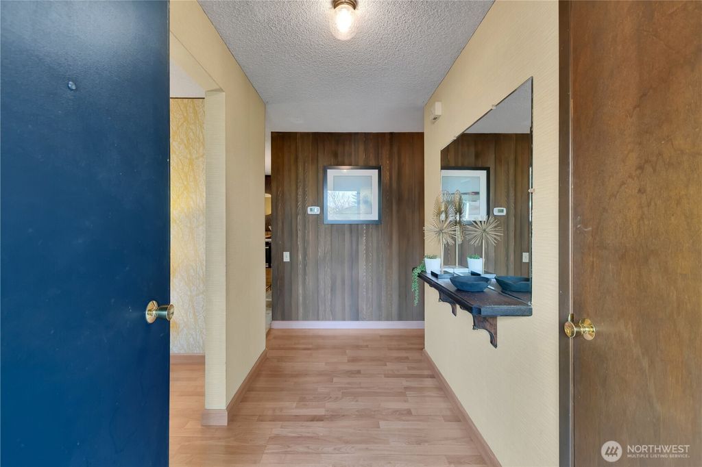 Photo of 2005 Camas Court SE, Renton, WA 98055 (MLS # 2465869)